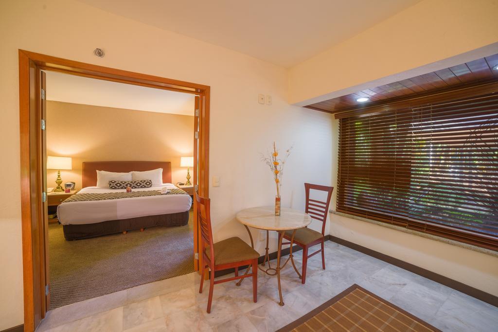 Wyndham Garden Guadalajara Expo Plaza Del Sol Hotel Zapopan Room photo