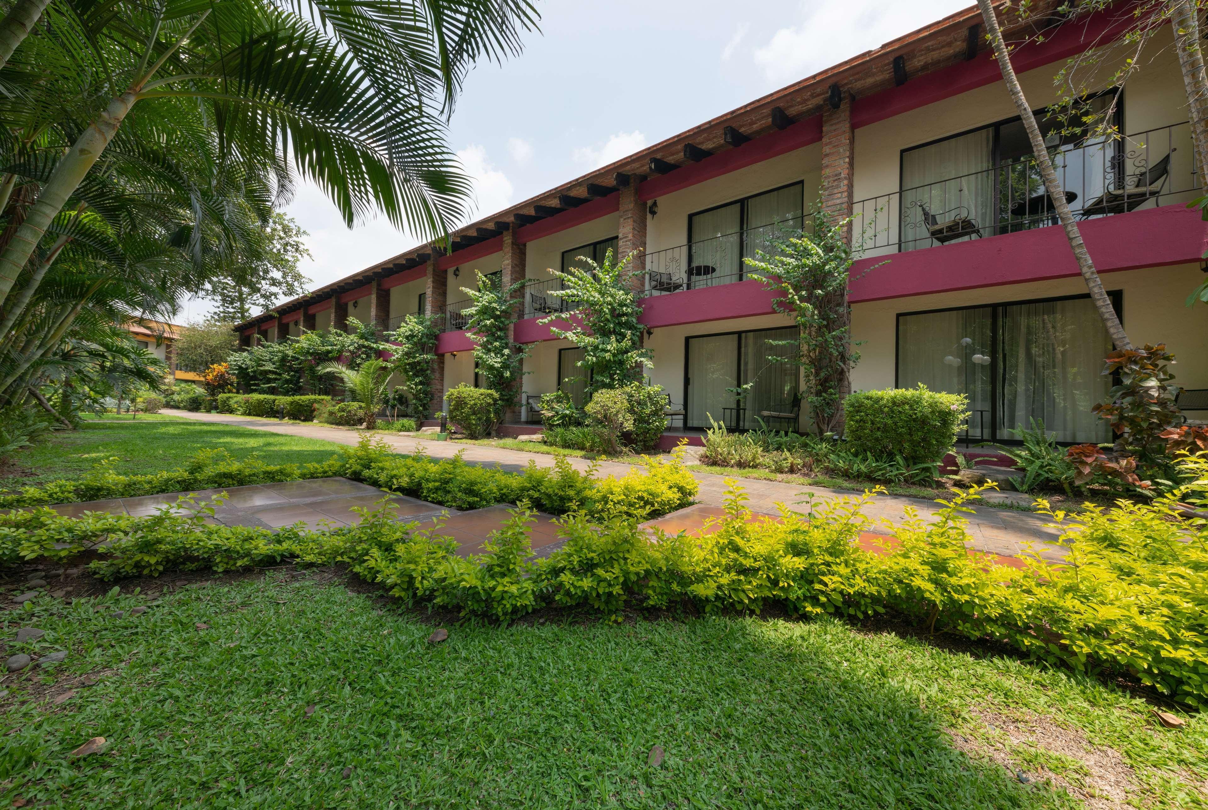 Wyndham Garden Guadalajara Expo Plaza Del Sol Hotel Exterior photo